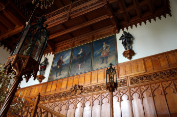 Картинка интерьер дворцы +музеи светильники картины