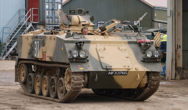 Обои картинки фото fv432, техника, военная техника, бронетранспортер