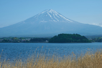 Картинка природа реки озера камыш гора пейзаж небо