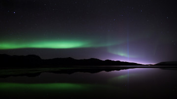 Картинка природа северное+сияние отражения горы звезды ночь свет