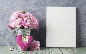 Картинка цветы гвоздики vintage flowers сердце wood love heart beautiful розовые любовь ведро romantic pink лепестки