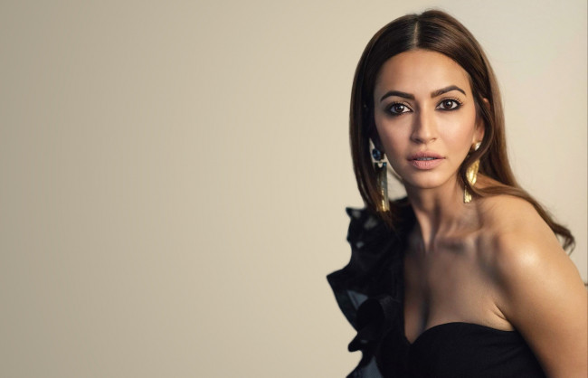 Обои картинки фото kriti kharbanda, девушки, крити, харбанда, индийская, киноактриса, модель, нью-дели, индия