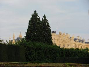 Картинка lednice+castle города замок+леднице+ чехия lednice castle