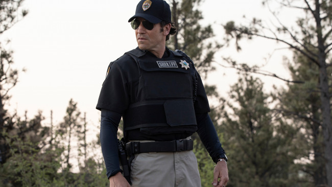 Обои картинки фото those who wish me dead  ,  2021 , кино фильмы, those who wish me dead, те, кто, желает, мне, смерти, триллер, боевик, кадры, из, фильма, jon, bernthal