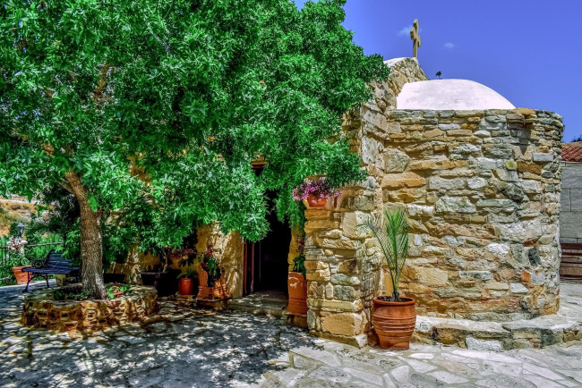 Обои картинки фото cyprus, города, - православные церкви,  монастыри