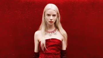 Картинка девушки anya+taylor+joy блондинка платье ожерелье