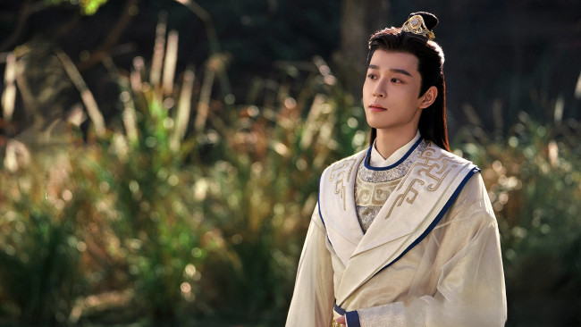 Обои картинки фото the blossoming love, кино фильмы, парень, наряд, трава