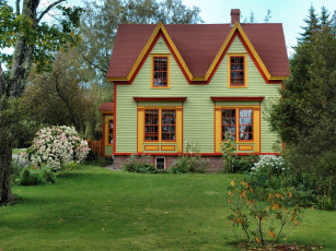 Картинка города здания дома цветы трава дом