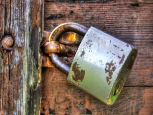 Картинка разное ключи замки дверные ручки замок