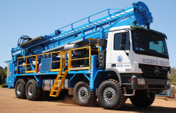 Картинка автомобили mercedes trucks mers