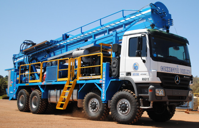 Обои картинки фото автомобили, mercedes, trucks, mers