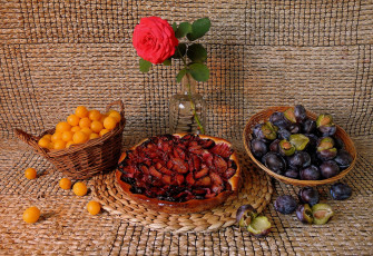 Картинка еда пироги сливы роза