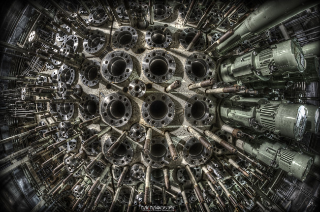 Обои картинки фото разное, строительные, инструменты, запчасти, механизмы, завод, агрегат, трубы