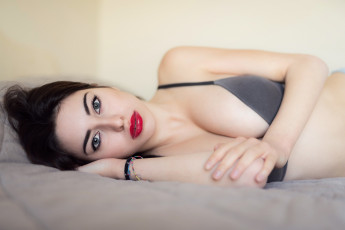 обоя девушка, девушки, -unsort , брюнетки, темноволосые, модель