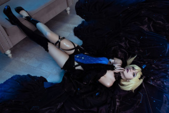 Картинка momo+cosplay девушки momo девушка женщина блондинка светловолосая сексуальная модель звезда позирует разная обувь верхняя стильная одежда нижнее эротическое бельё трусы лифчик колготки чулки аксессуары макияж и множество элементов на фотографии