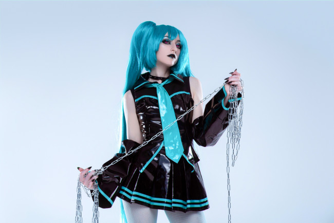 Обои картинки фото momo cosplay, девушки, momo, девушка, женщина, разноцветная, сексуальная, модель, звезда, позирует, разная, обувь, верхняя, стильная, одежда, нижнее, эротическое, бельё, трусы, лифчик, аксессуары, макияж, колготки, чулки, и, множество, элементов, на, фотографии