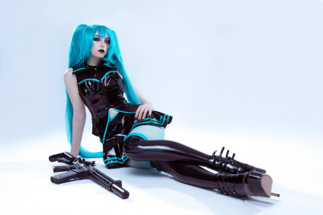 Обои картинки фото momo cosplay, девушки, momo, девушка, женщина, рыжая, светлая, тёмная, сексуальная, модель, звезда, позирует, разная, обувь, верхняя, стильная, одежда, нижнее, эротическое, бельё, трусы, лифчик, колготки, чулки, аксессуары, макияж, и, множество, элементов, на, фотографии