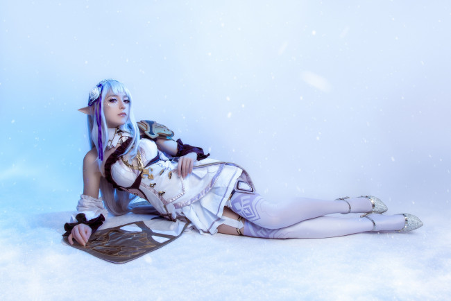 Обои картинки фото momo cosplay, девушки, momo, девушка, женщина, разноцветная, сексуальная, модель, звезда, позирует, разная, обувь, верхняя, стильная, одежда, нижнее, эротическое, бельё, трусы, лифчик, аксессуары, макияж, колготки, чулки, и, множество, элементов, на, фотографии