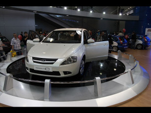 Картинка автомобили выставки уличные фото