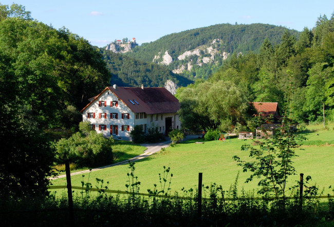 Обои картинки фото германия, фрайбург, разное, сооружения, постройки, дом, лес, пейзаж