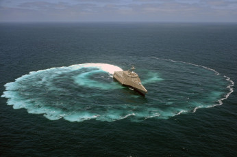 Картинка корабли катера пилотаж