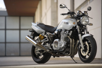 Картинка мотоциклы yamaha