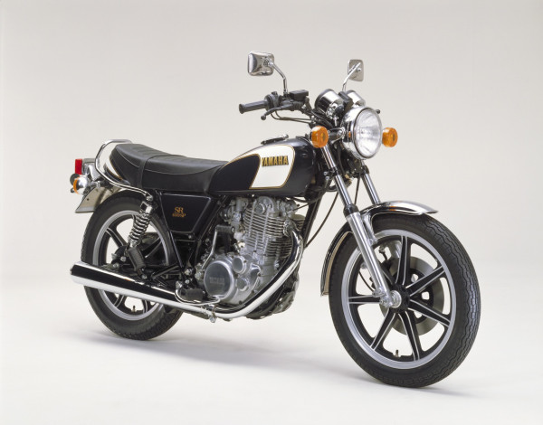 Обои картинки фото мотоциклы, yamaha