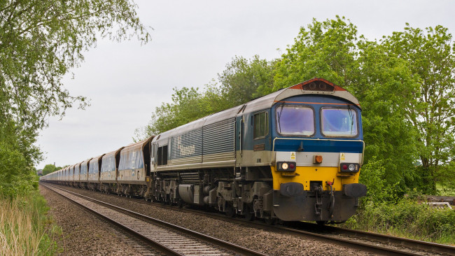 Обои картинки фото техника, поезда, локомотив, состав