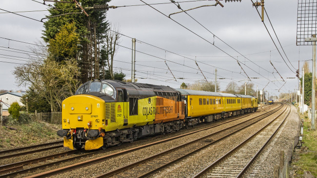 Обои картинки фото техника, поезда, локомотив, состав