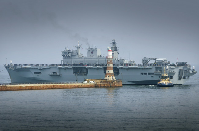 Обои картинки фото корабли, авианосцы,  вертолётоносцы, вмф