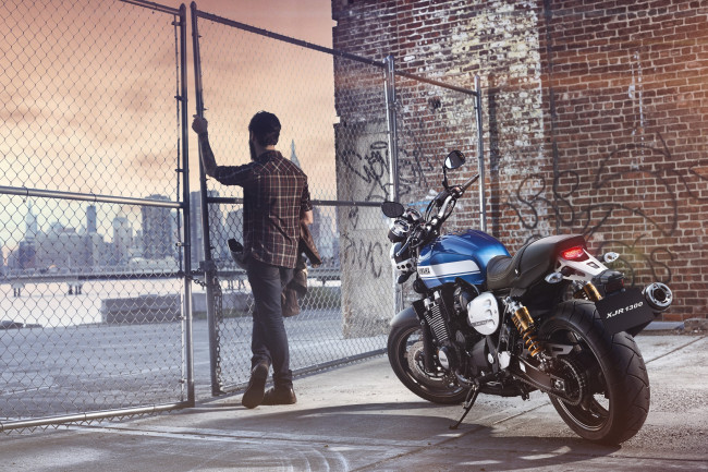 Обои картинки фото мотоциклы, yamaha