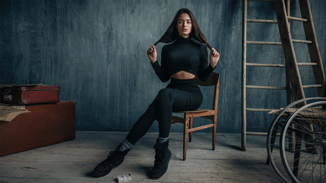 Обои картинки фото девушка, девушки, -unsort , брюнетки, темноволосые, модель