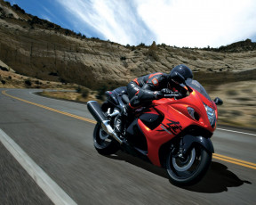 Картинка мотоциклы suzuki