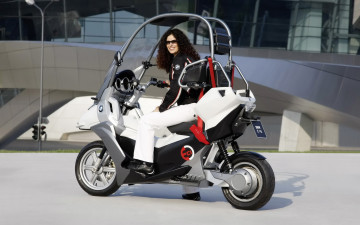 Картинка мотоциклы мото девушкой