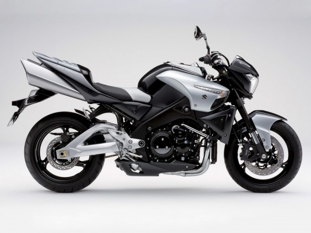 Обои картинки фото мотоциклы, suzuki