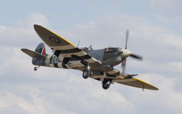 Картинка авиация лёгкие одномоторные самолёты летит небо самолет