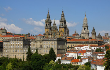 Картинка santiago+de+compostela города -+панорамы башни шпили