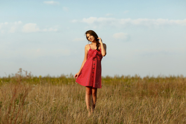 Обои картинки фото девушка, девушки, -unsort , брюнетки, темноволосые, модель