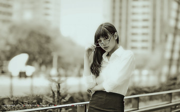 Картинка календари компьютерный+дизайн взгляд очки 2019 calendar улица девушка женщина