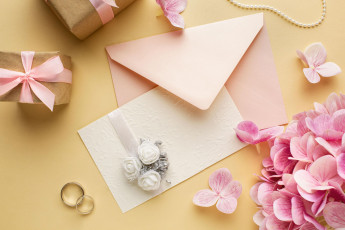 Картинка праздничные подарки+и+коробочки украшения подарки ленты банты