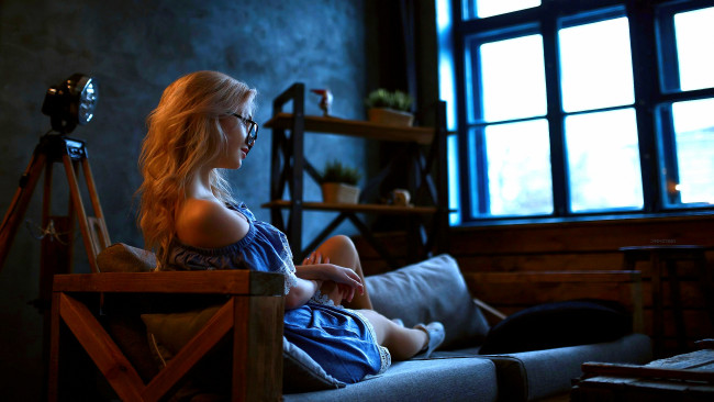 Обои картинки фото девушки, - блондинки,  светловолосые, девушка, блондинка, очки