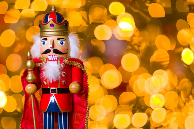 Обои картинки фото праздничные, фигурки, щелкунчик