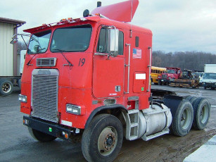 Картинка автомобили freightliner