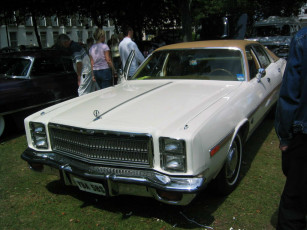 Картинка plymouth автомобили выставки уличные фото