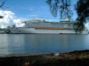 Картинка корабли лайнеры