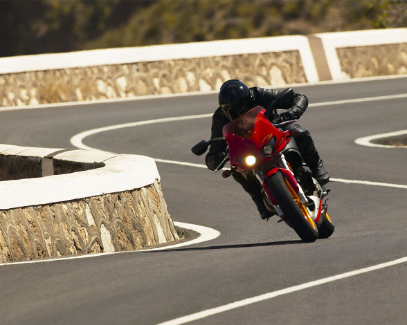 Обои картинки фото мотоциклы, buell