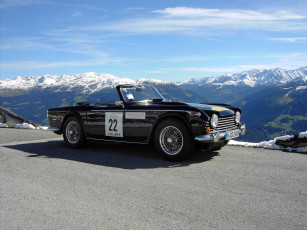 Картинка автомобили triumph