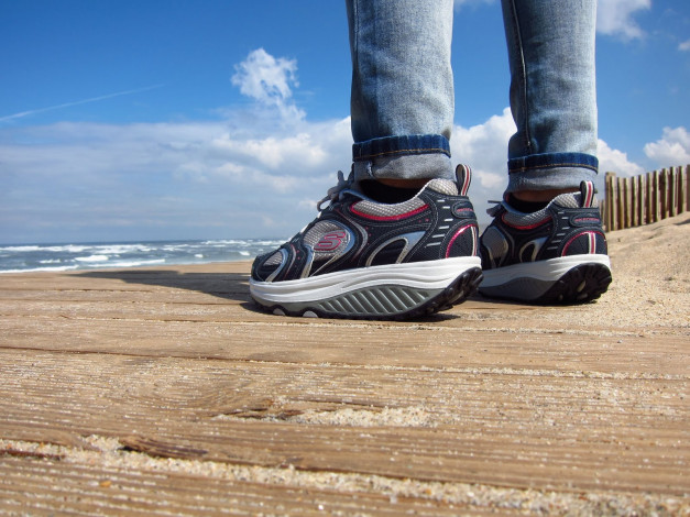 Обои картинки фото разное, одежда, обувь, текстиль, экипировка, кроссовки