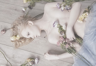 Картинка Виктория+Гартман авт Яков мищенко девушки   эустома цветы james milano