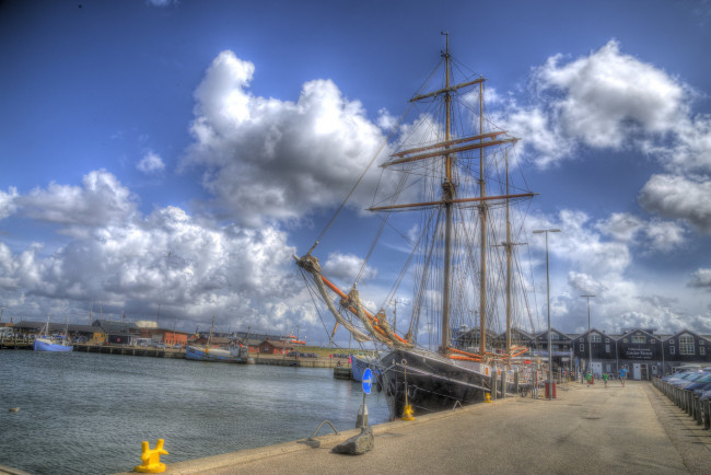 Обои картинки фото корабли, парусники, причал, корабль, мачты